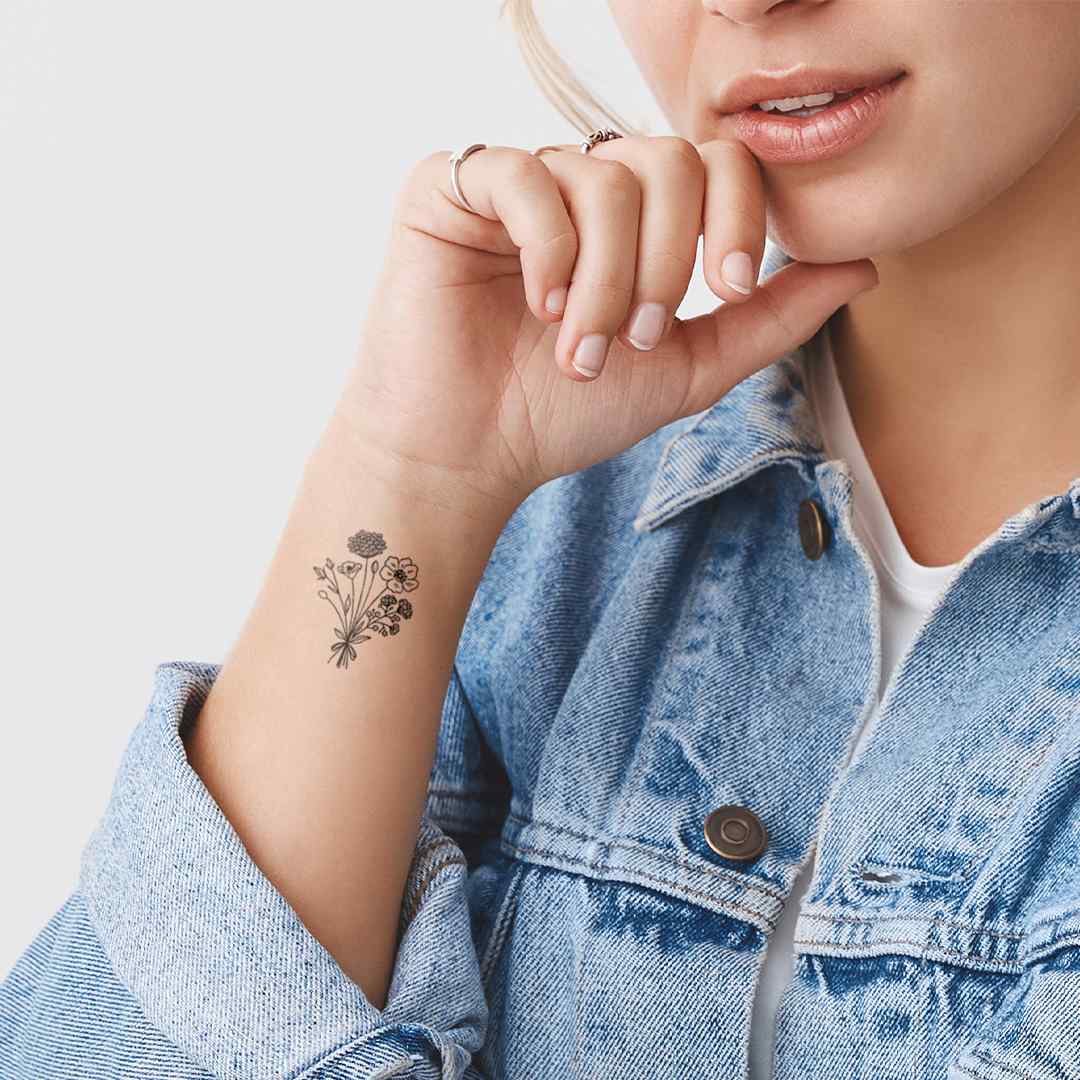 Daisy Tattoos - Tattoos Designs