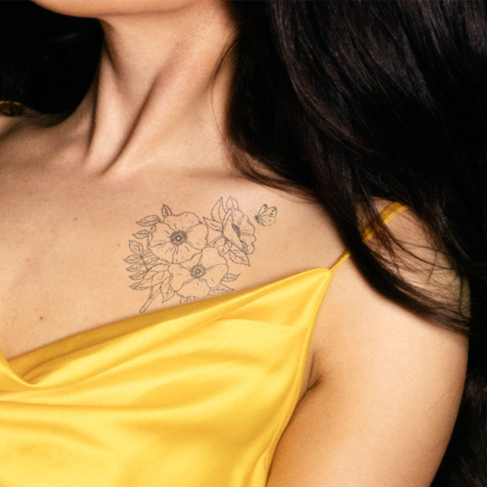 Tattoo uploaded by Xavier • Floral collarbone tattoo by Julia Shpadyreva.  #JuliaShpadyreva #floral #flower #botanical #fineline #subtle #micro # collarbone • Tattoodo